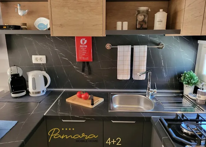 Pamara Mobile אתר קמפינג ביוגראד נה מורו